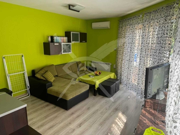 Дава се под наем Двустаен апартамент в София, Център - 65 кв.м за 598.23 € - Снимка #1
