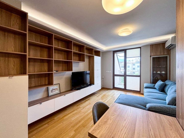 Двустаен апартамент в София, Гео Милев - 60 кв.м за 1360 €/кв.м - Снимка #1