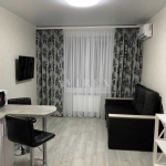 Дава се под наем Едностаен апартамент в Пловдив, Младежки Хълм - 30 кв.м за 193.8 € - Снимка #1