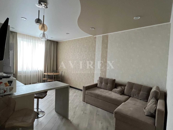 Дава се под наем Двустаен апартамент в Пловдив, Младежки Хълм - 65 кв.м за 306 € - Снимка #1