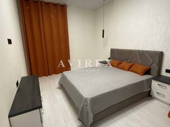 Дава се под наем Двустаен апартамент в Пловдив, Тракия - 60 кв.м за 323.85 € - Снимка #1