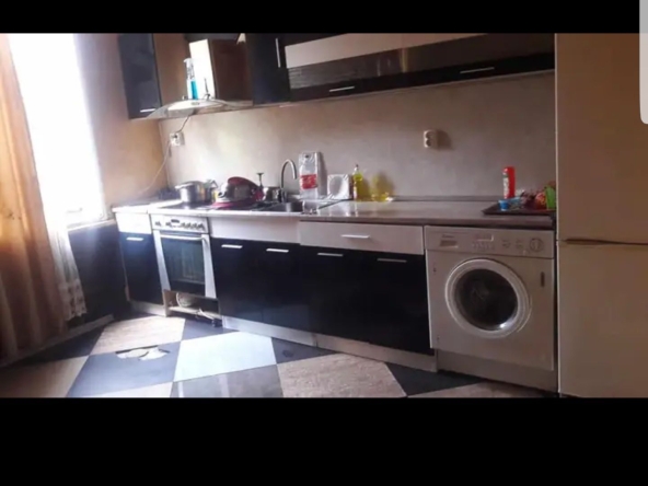 Дава се под наем Многостаен апартамент в София, Надежда 2 - 110 кв.м за 1530 € - Снимка #1