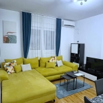 Дава се под наем Тристаен апартамент в София, Дианабад - 110 кв.м за 612 € - Снимка #1