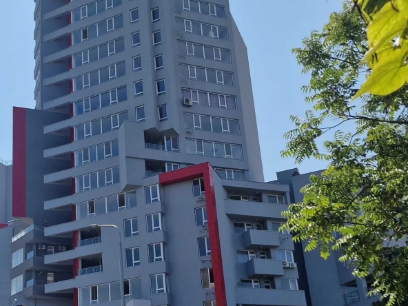 Дава се под наем Двустаен апартамент в Пловдив, Съдийски - 50 кв.м за 428.91 € - Снимка #1