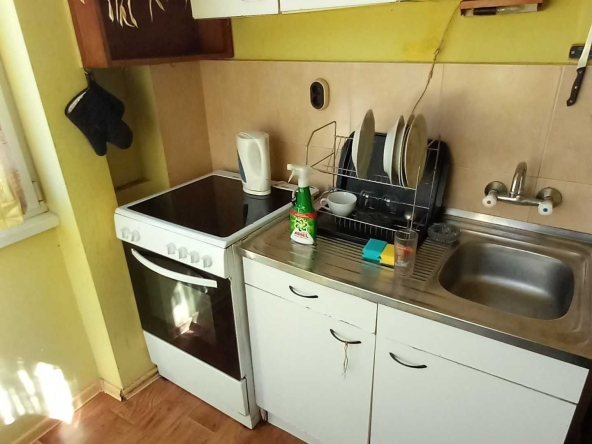 Дава се под наем Тристаен апартамент в София, Лозенец - 95 кв.м за 598.23 € - Снимка #1