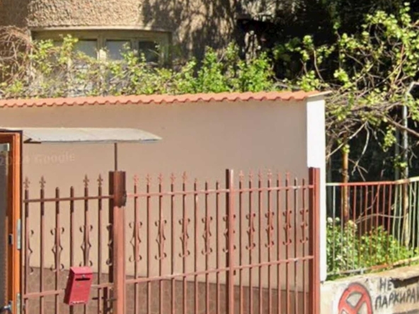 Къща в Плевен, Идеален център - 81 кв.м за 3087 €/кв.м - Снимка #1