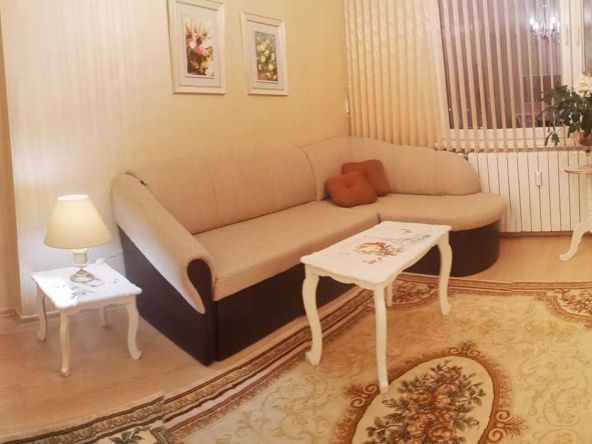 Дава се под наем Двустаен апартамент в София, Банишора - 60 кв.м за 484.5 € - Снимка #1
