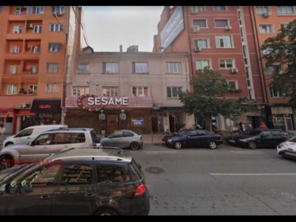 Магазин в София, Център - 35 кв.м за 1943 €/кв.м - Снимка #1