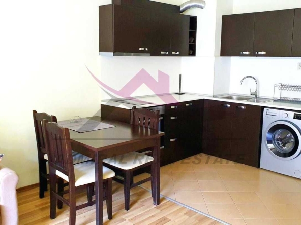 Дава се под наем Двустаен апартамент в Варна, Левски - 69 кв.м за 600 € - Снимка #1