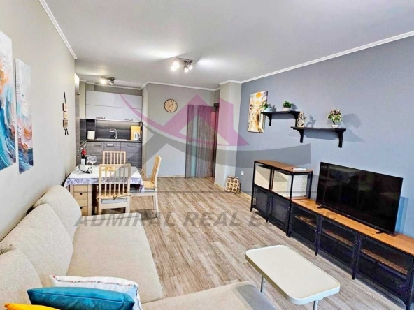 Дава се под наем Двустаен апартамент в Варна, Бриз - 65 кв.м за 750 € - Снимка #1