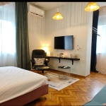 Тристаен апартамент в Пловдив, Център - 76 кв.м за 3422 €/кв.м - Снимка #1