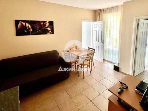 Тристаен апартамент в к.к. Слънчев бряг - 65 кв.м за 1254 €/кв.м - Снимка #1