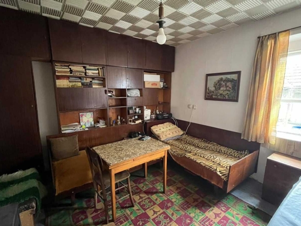 Къща в Търговище, Център - 90 кв.м за 453 €/кв.м - Снимка #1