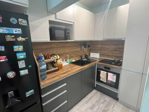 Етаж от къща в Търговище, Център - 81 кв.м за 1700 €/кв.м - Снимка #1