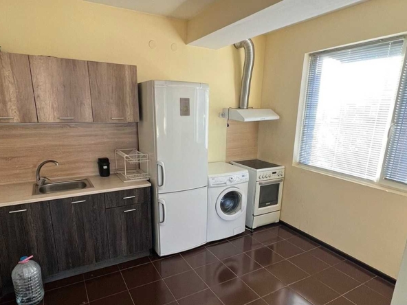 Четиристаен апартамент в Търговище, Център - 120 кв.м за 893 €/кв.м - Снимка #1