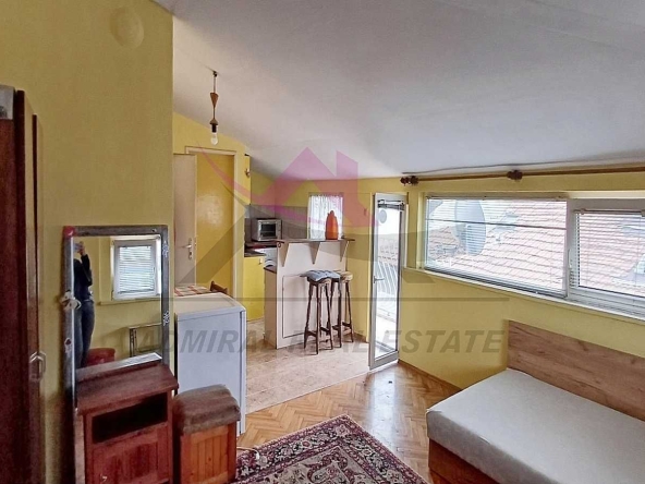 Дава се под наем Двустаен апартамент в Варна, Общината - 35 кв.м за 358 € - Снимка #1