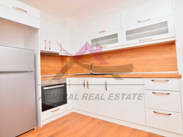 Дава се под наем Двустаен апартамент в Варна, Възраждане 3 - 55 кв.м за 460 € - Снимка #1