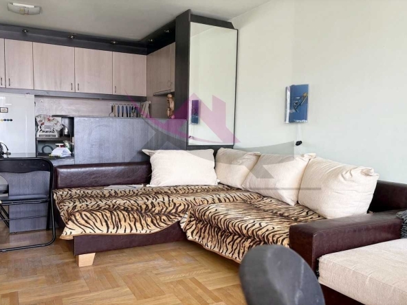 Дава се под наем Двустаен апартамент в Варна, Левски - 65 кв.м за 600 € - Снимка #1