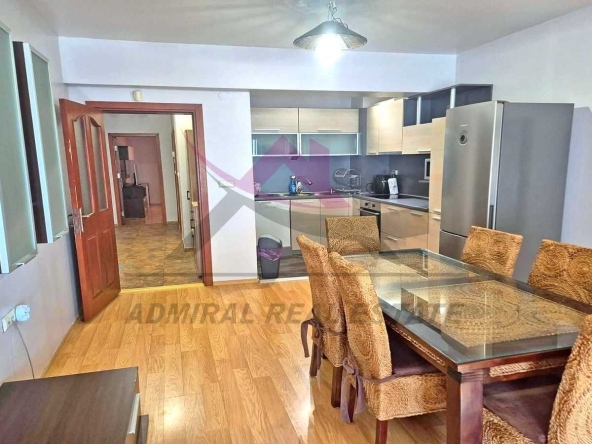 Дава се под наем Тристаен апартамент в Варна, Базар Левски - 107 кв.м за 750 € - Снимка #1