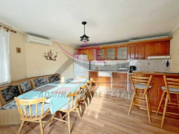 Дава се под наем Двустаен апартамент в Варна, Лятно кино Тракия - 65 кв.м за 409 € - Снимка #1