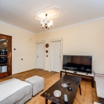 Дава се под наем Тристаен апартамент в София, Център - 98 кв.м за 188700 € - Снимка #1