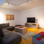 Дава се под наем Тристаен апартамент в София, Младост 1 - 110 кв.м за 612 € - Снимка #1