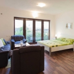 Дава се под наем Едностаен апартамент в Пловдив, Христо Смирненски - 35 кв.м за 38.25 € - Снимка #1