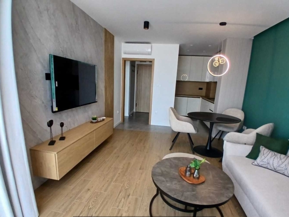 Дава се под наем Двустаен апартамент в София, Младост 4 - 67 кв.м за 450 € - Снимка #1