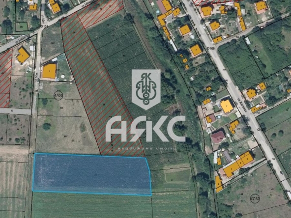 Парцел в с. Житен, Област София-град - 6117 кв.м за 53 €/кв.м - Снимка #1