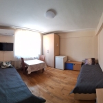 Дава се под наем Многостаен апартамент в с. Казичене, Област София-град - 100 кв.м за 6.63 € - Снимка #1