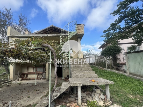 Къща в Варна, Виница - 210 кв.м за 758 €/кв.м - Снимка #1