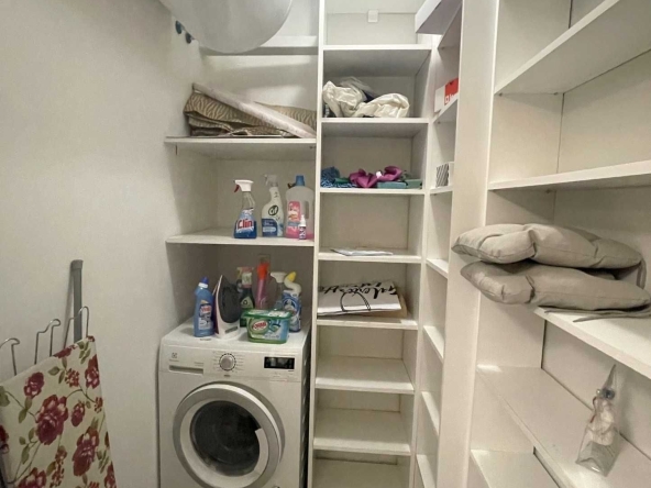 Дава се под наем Двустаен апартамент в София, Младост 2 - 73 кв.м за 280 € - Снимка #1