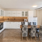 Дава се под наем Тристаен апартамент в София, Младост 1 - 100 кв.м за 1047.03 € - Снимка #1