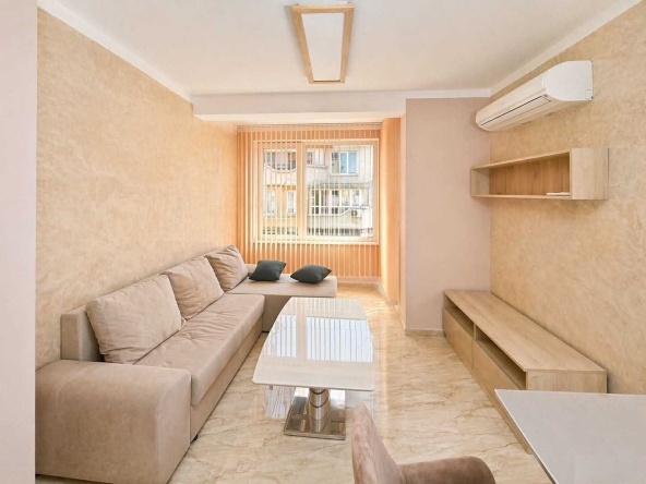 Дава се под наем Тристаен апартамент в София, Зона Б-5 - 100 кв.м за 897.6 € - Снимка #1