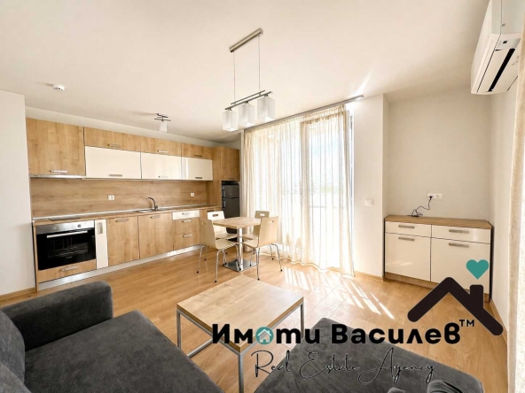 Дава се под наем Двустаен апартамент в София, Център - 60 кв.м за 558.45 € - Снимка #1