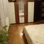Дава се под наем Тристаен апартамент в Габрово, Център - 73 кв.м за 331.5 € - Снимка #1