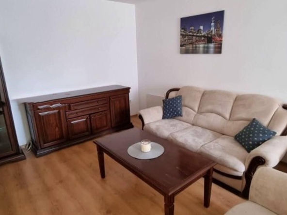 Дава се под наем Двустаен апартамент в София, Център - 73 кв.м за 690 € - Снимка #1