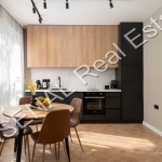 Дава се под наем Двустаен апартамент в София, Център - 60 кв.м за 970 € - Снимка #1