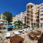 Двустаен апартамент в к.к. Слънчев бряг - 51 кв.м за 620 €/кв.м - Снимка #1