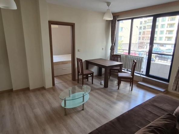 Дава се под наем Двустаен апартамент в София, Кръстова вада - 70 кв.м за 650 € - Снимка #1