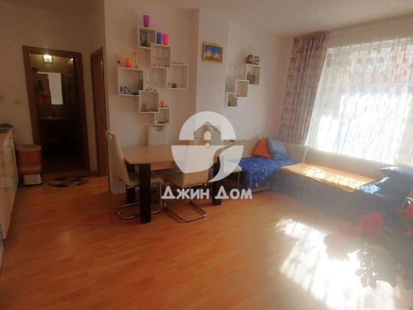 Тристаен апартамент в к.к. Слънчев бряг - 70 кв.м за 858 €/кв.м - Снимка #1