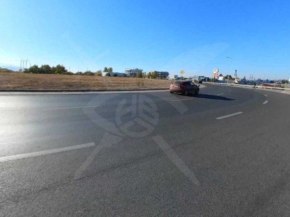 Парцел в Пловдив, Индустриална зона - Юг - 1800 кв.м за 55 €/кв.м - Снимка #1