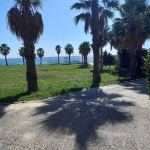 Дава се под наем Двустаен апартамент в к.к. Елените - 56 кв.м за 612 € - Снимка #1