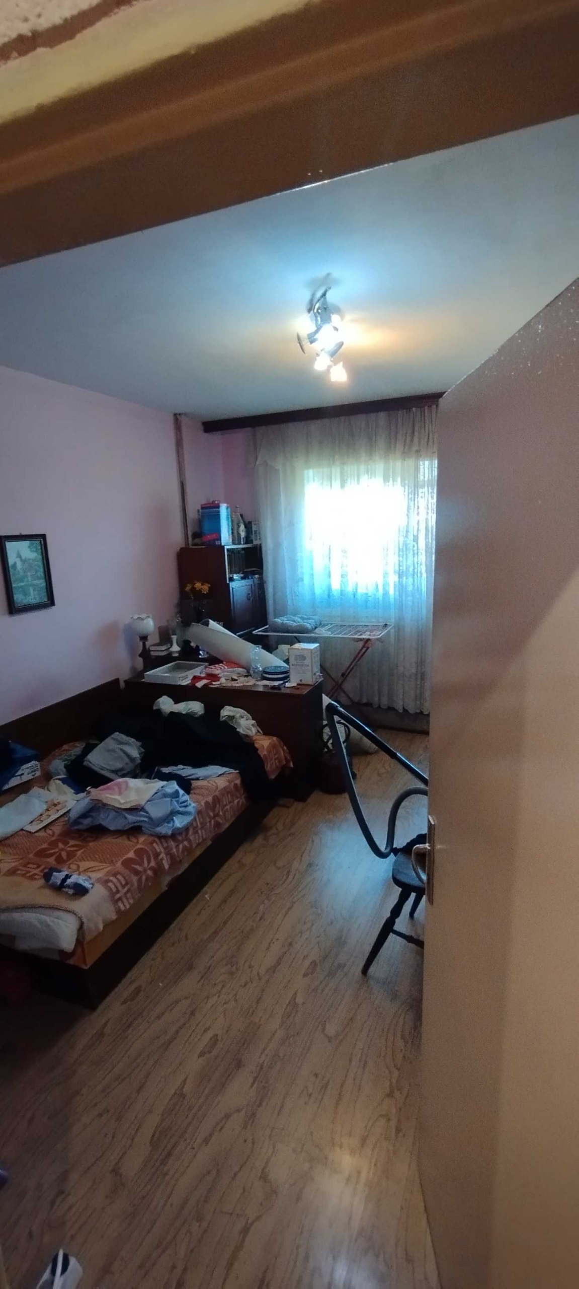 Тристаен апартамент в Плевен, Дружба 4 - 90 кв.м за 867 €/кв.м - Снимка #1