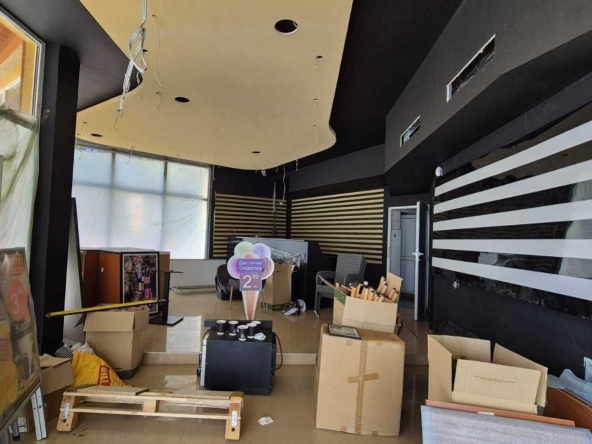 Заведение в Перник, Изток - 127 кв.м за 1126 €/кв.м - Снимка #1