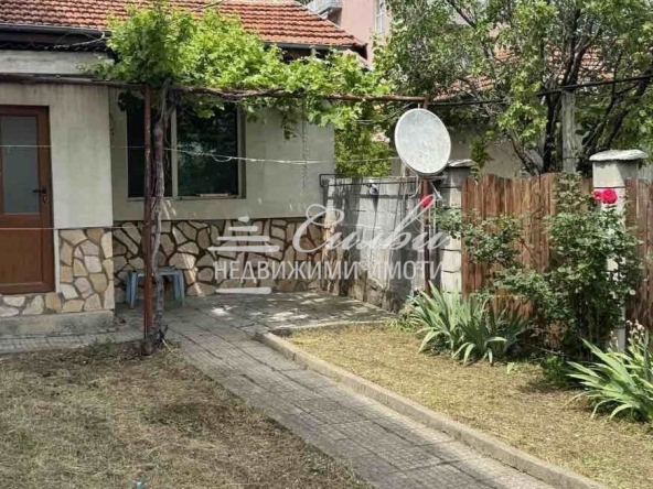 Къща в Шумен, Добруджански - 50 кв.м за 2652 €/кв.м - Снимка #1