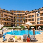 Дава се под наем Двустаен апартамент в Свети Влас - 68 кв.м за 229.5 € - Снимка #1