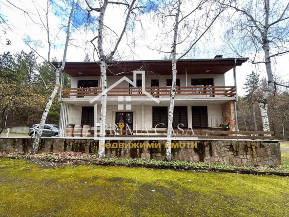 Къща в с. Колю Мариново, Област Стара Загора - 405 кв.м за 568 €/кв.м - Снимка #1