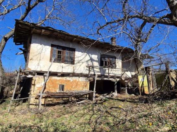 Къща в с. Царева ливада, Област Габрово - 82 кв.м за 221 €/кв.м - Снимка #1