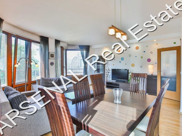 Дава се под наем Тристаен апартамент в София, Лозенец - 130 кв.м за 1100 € - Снимка #1